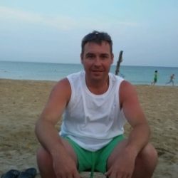 Парень ищет девушку для вирта и общения Парень ищет девушку для вирта и общения