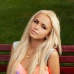 Пышненькая блондиночка, встречусь с мужчиной в Ижевске Пышненькая блондиночка, встречусь с мужчиной в Ижевске