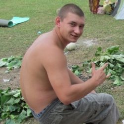 Парень, ищу девушку для секса Парень, ищу девушку для секса