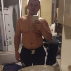 Симпатичный, молодой парень ищет девушку в Ижевске для страстного секса! Симпатичный, молодой парень ищет девушку в Ижевске для страстного секса!