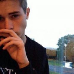 Парень ищет девушку для секса Парень ищет девушку для секса